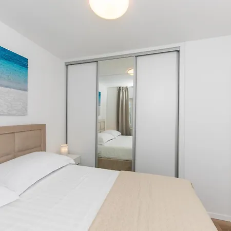 Enjoy Ciovo Summer Apartament *