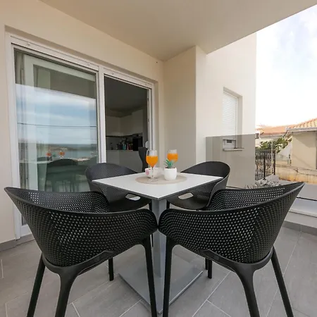 Apartman Enjoy Ciovo Summer Trogir